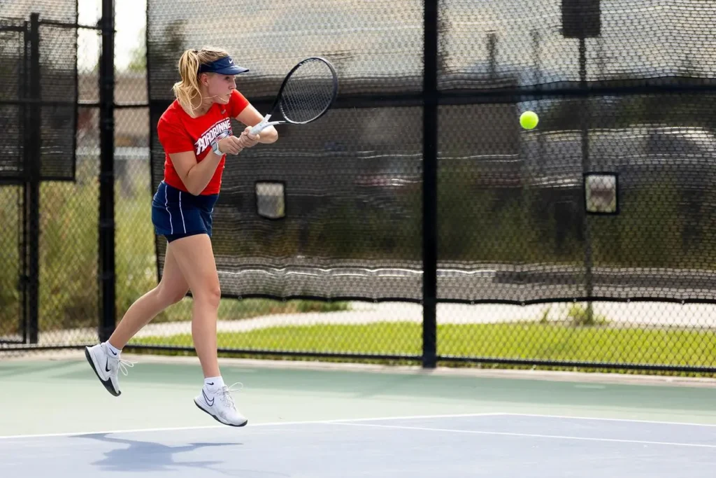 tennis player Lilly Stienemeier