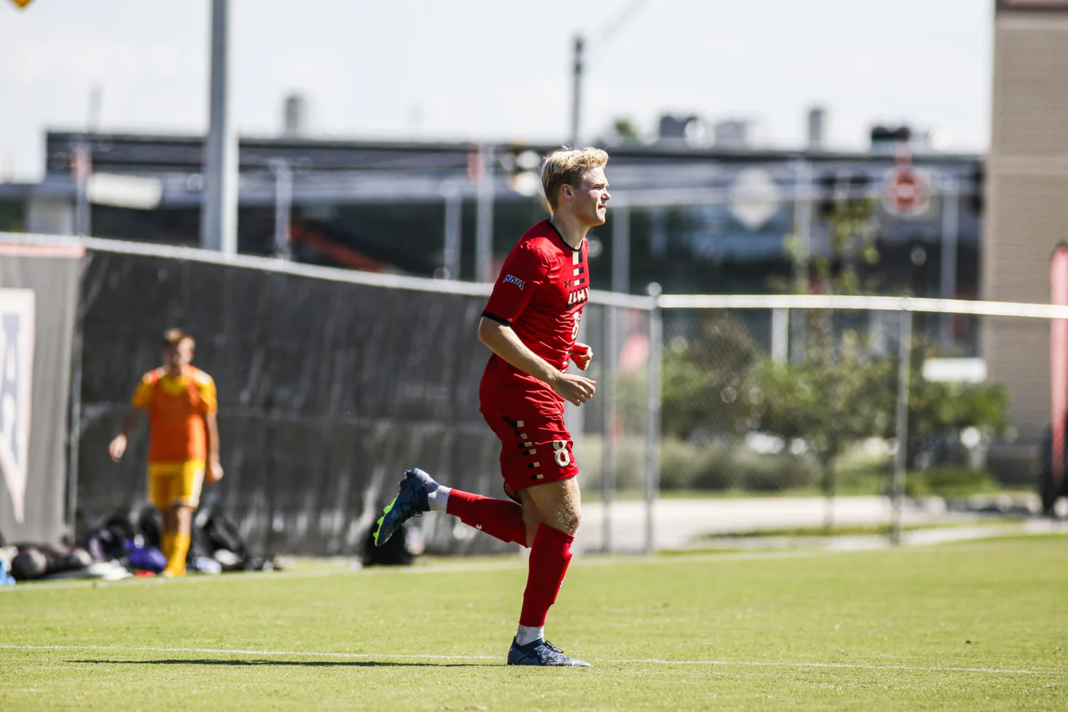 fotboll på college